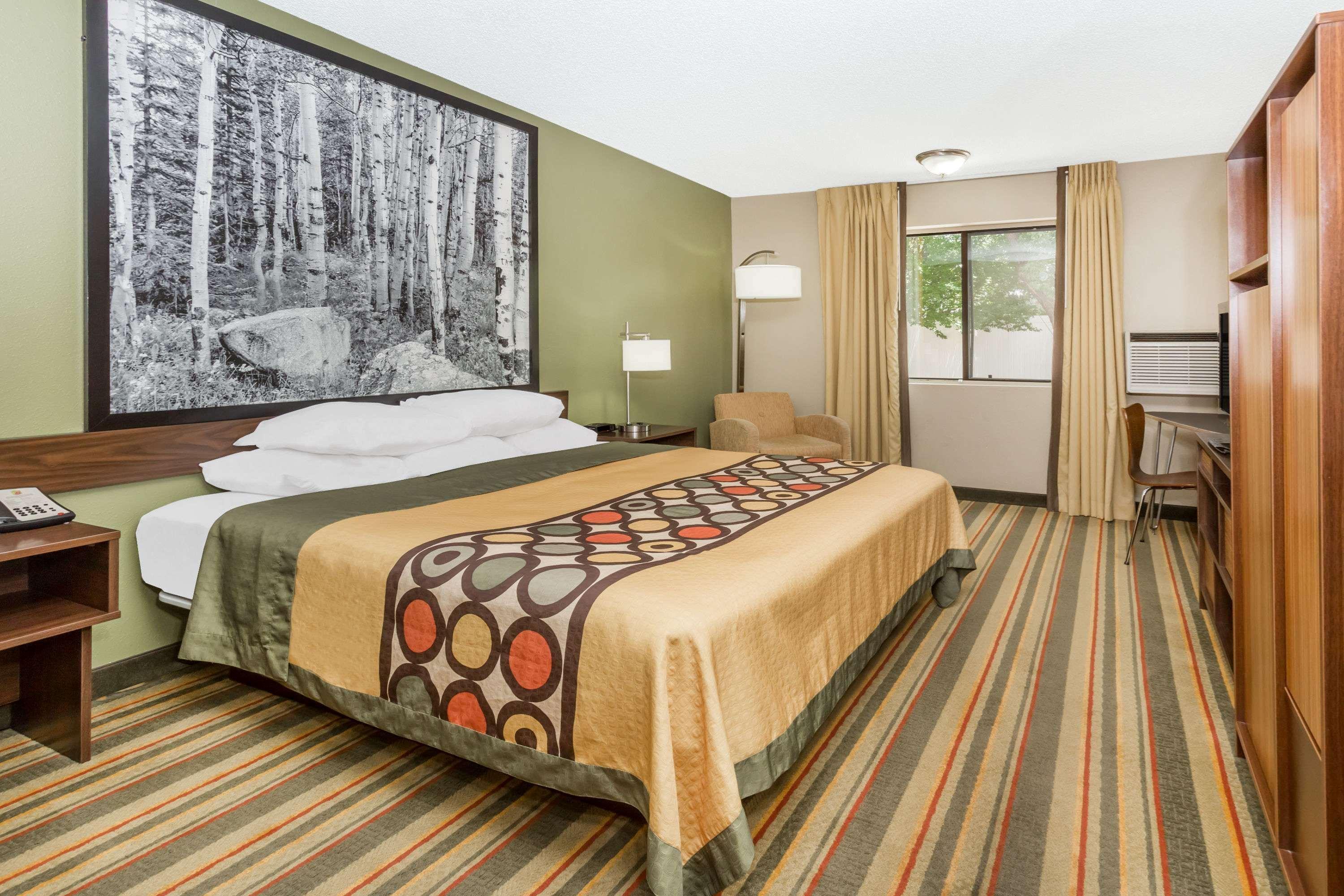 Motel Super 8 By Wyndham Montrose Extérieur photo
