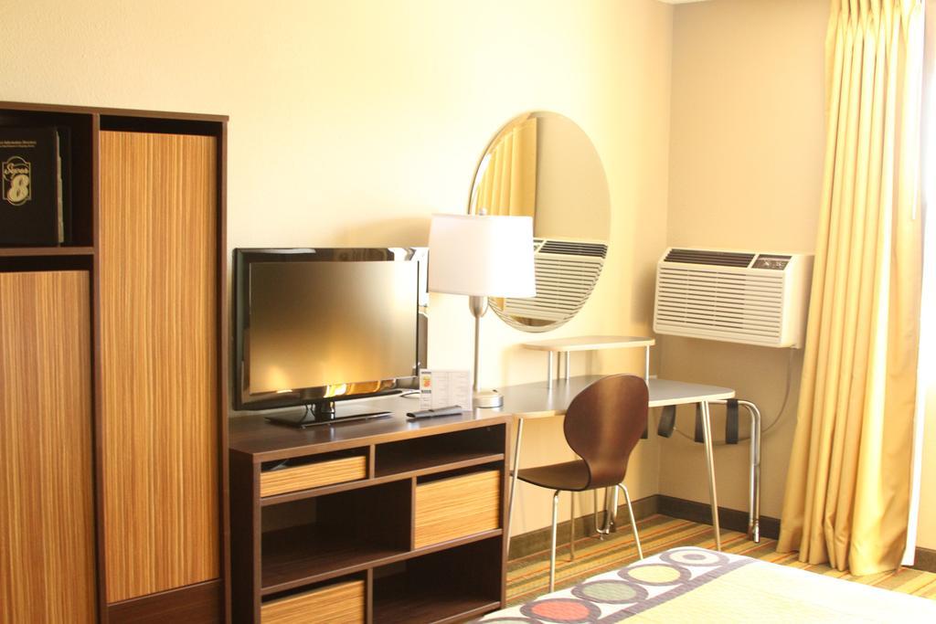 Motel Super 8 By Wyndham Montrose Extérieur photo